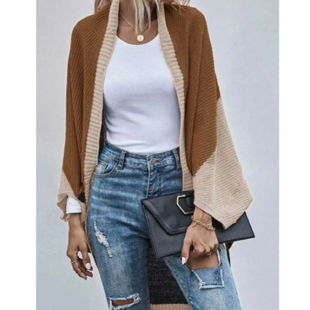 Cozy Color Block Batwing Oversized  Open Front Cardigan - Picture 4 of 6